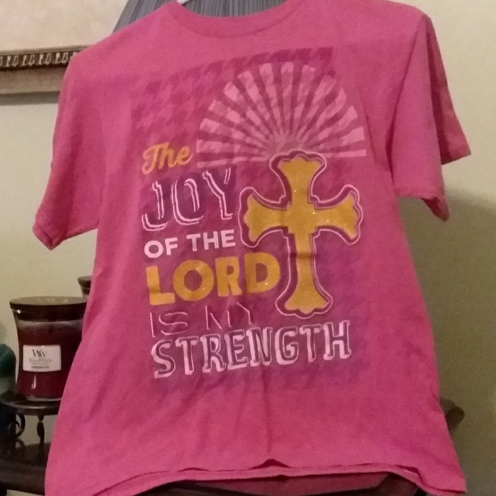 🆕️WOT~ Girls Scripture Tee - Picture 4 of 4